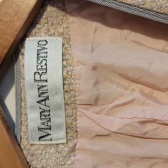 Mary Ann Restivo Vintage wool look suit jacket size 6 - Picture 2 of 8